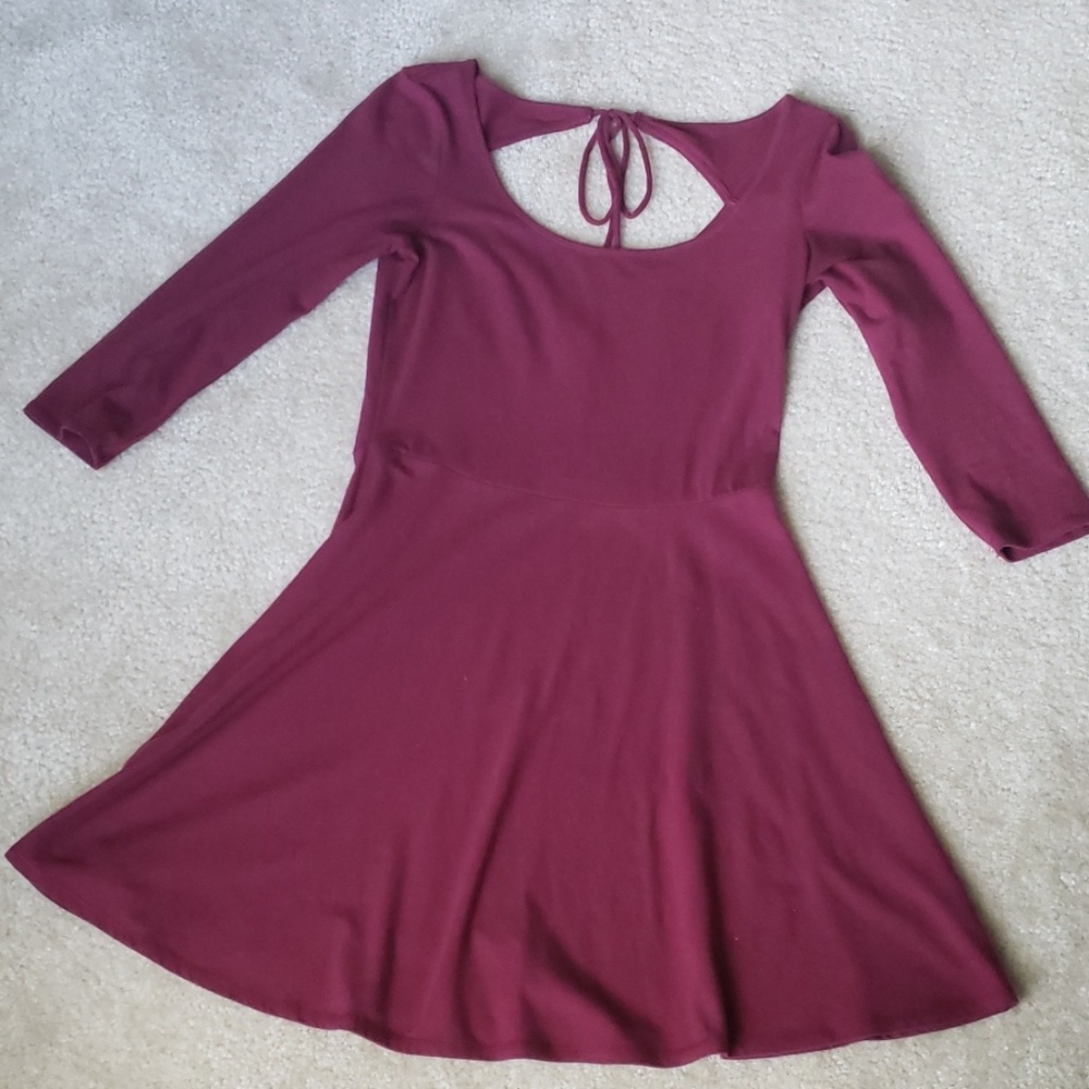 American Eagle Dress (Maroon)